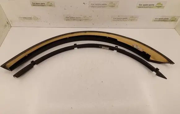 Mercedes-Benz ML W164 Rear arch trim 1648843022 1648843422