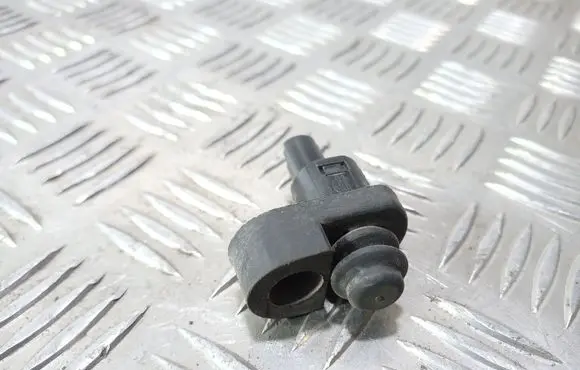 Nissan Primera Rear door sensor 