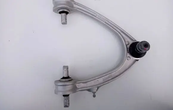 Ferrari Portofino Front upper control arm/wishbone 331575