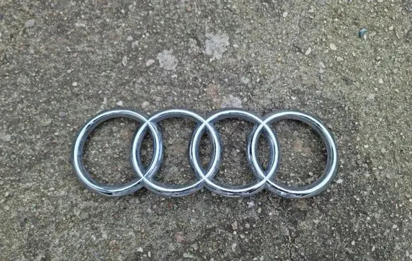Audi A8 S8 D5 Manufacturer badge logo/emblem 4N0853605