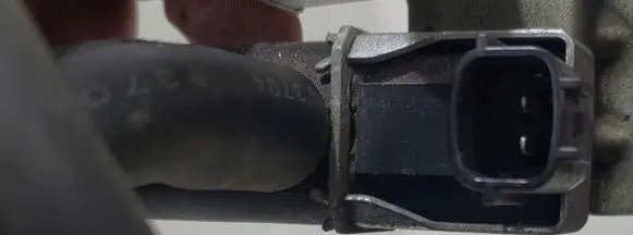 Subaru Forester SJ Turbo solenoid valve K5T48592