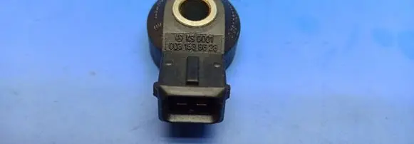 Detonation knock sensor