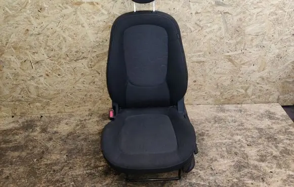 Hyundai i20 (PB PBT) Front driver seat 