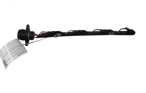 Volkswagen Golf V Fuel injector wires 038971803