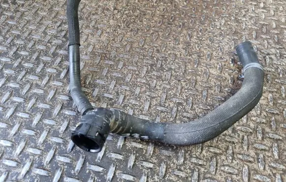 Volkswagen Arteon Engine coolant pipe/hose 5Q0122291BB