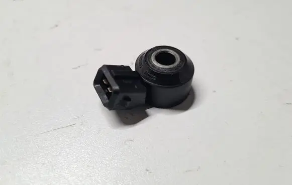 BMW 2 F22 F23 Detonation knock sensor 7598861 759886101
