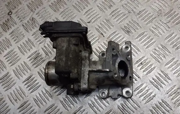 Toyota Auris 150 Throttle valve position sensor 26100-0N030