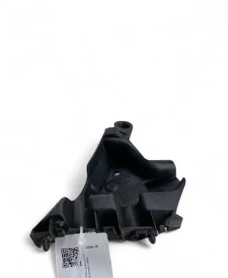 Front bumper mounting bracket