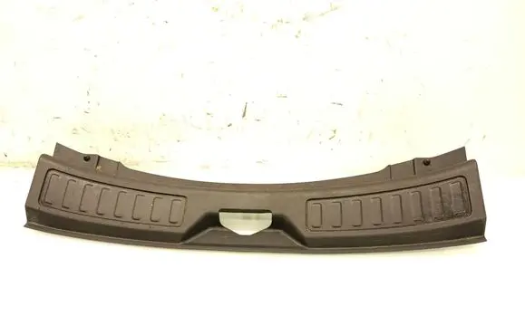 Land Rover Discovery Sport Trunk/boot sill cover protection FK72113A10A
