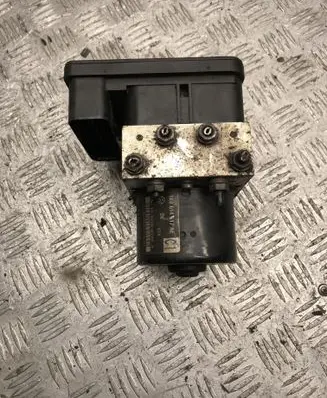 Volkswagen Golf V ABS Pump 1K0907379AC 1K0614517AE
