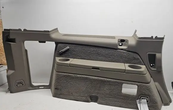 Volvo XC90 Trunk/boot side trim panel 39898351