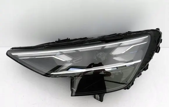 Audi Q8 Headlight/headlamp 4M8941085