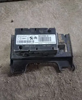 Citroen Berlingo Tire pressure control unit 9807299980