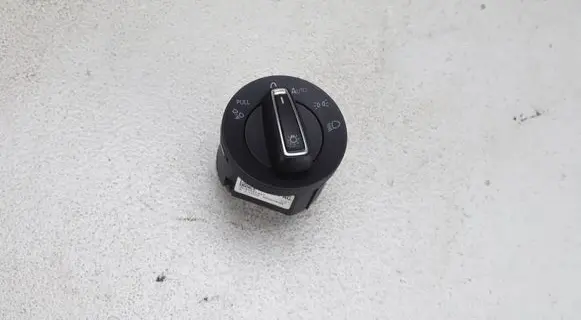 Light switch