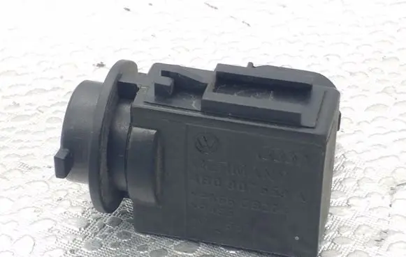 Audi A8 S8 D3 4E Air quality sensor 4B0907659A