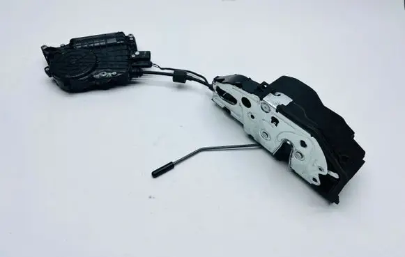 BMW 7 F01 F02 F03 F04 Rear door soft close latching motor A053702