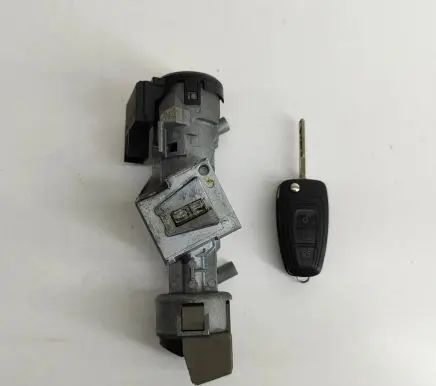 Ford Focus Ignition lock AM5A22053CE AM5A220808GE