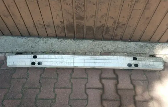 Toyota Land Cruiser (J200) Front bumper support beam 