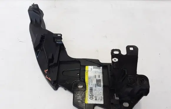 Headlight/headlamp mounting bracket