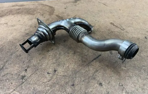 BMW 7 F01 F02 F03 F04 EGR valve line/pipe/hose 11617807481 7807481