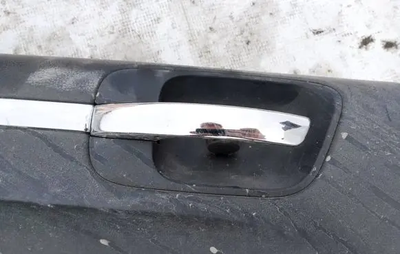 Chrysler 300 - 300C Rear door interior handle 1070391ab