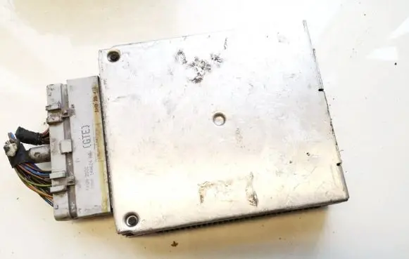 Ford Scorpio Engine control unit/module 88fb12a650ad 88fb-12a650-ad