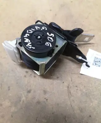 Mazda 3 I Middle seatbelt (rear) 602500000 6033305