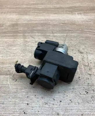 Renault Laguna II Turbo solenoid valve 8200412085