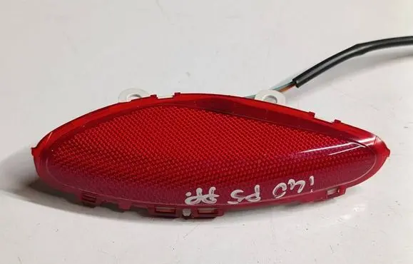 Hyundai i40 Front door interior light 92632-3Z500 92631-3Z000