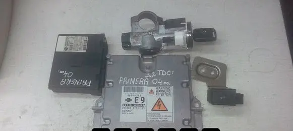 Nissan Primera Engine control unit/module 2758000-3153