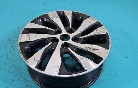 R17 alloy rim