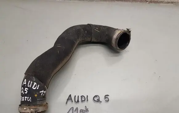 Audi Q5 SQ5 Intercooler hose/pipe