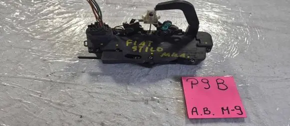 Fiat Stilo Front door lock 