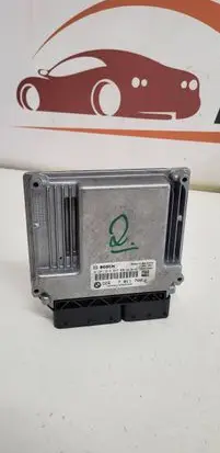 BMW 5 E60 E61 Engine control unit/module 7811700 0281015043 030239930