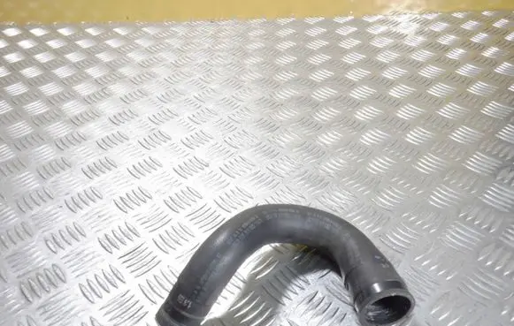 Fiat 500L Engine coolant pipe/hose 51964176