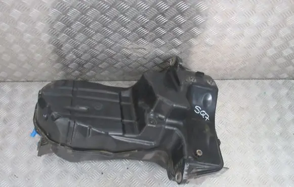Audi SQ7 Fuel tank 
