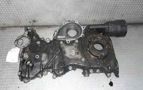 Toyota Avensis T250 Timing chain cover 