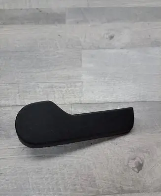 Volkswagen PASSAT B7 Engine bonnet (hood) release handle 1J1823533C