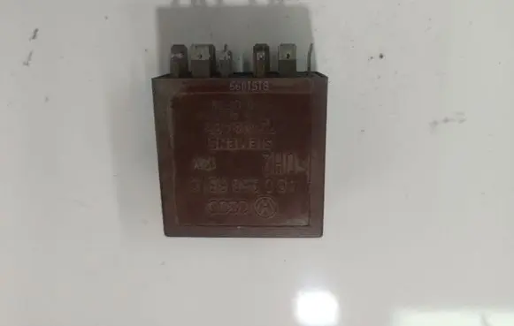 Volkswagen Golf IV Other relay 4B0955531C