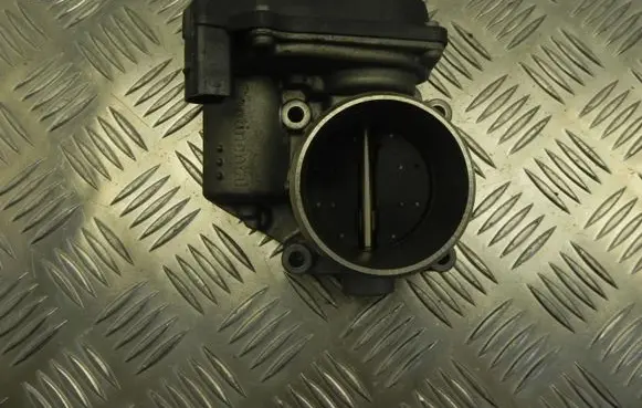 Audi A5 8T 8F Throttle body valve 03F133062T