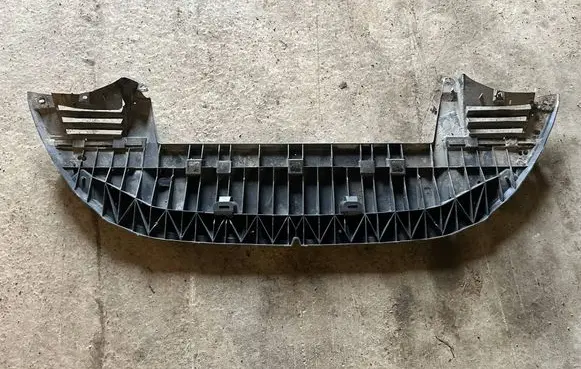 Peugeot 508 RXH Front bumper skid plate/under tray 9677363680