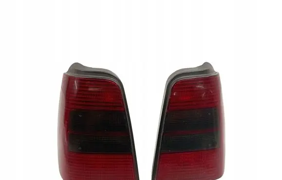 Volkswagen Golf IV Rear/tail lights set 