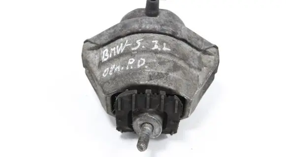 BMW 5 E60 E61 Engine mount bracket 15934612FR RM677502801
