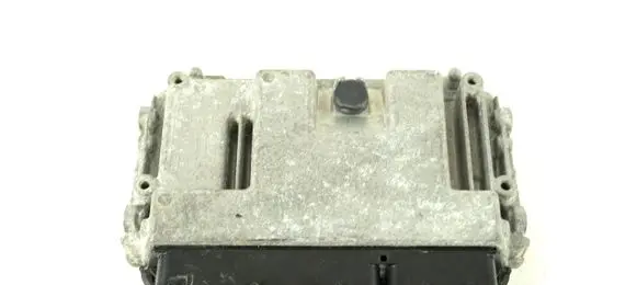 Toyota Yaris Engine control unit/module ECU 0261S18601 89661-0U111