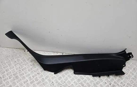 Peugeot 3008 II Rear seat side bottom trim 9810217177