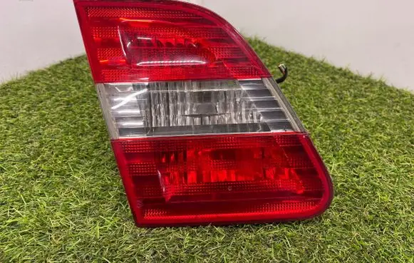 Mercedes-Benz B W245 Tailgate rear/tail lights A1698201564