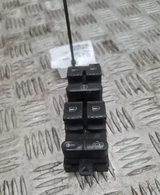 Volkswagen PASSAT B5.5 Electric window control switch 1J4959857B
