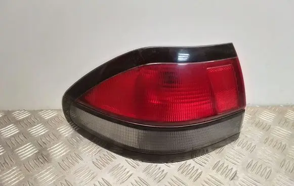 Mazda 626 Rear/tail lights 22061825