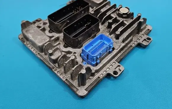 Opel Insignia A Engine control unit/module ECU 55494205 IMPRK1575871