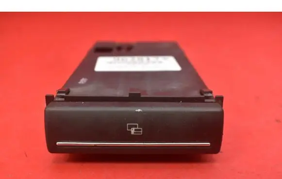 Audi A3 S3 8P Glove box 8P0941561